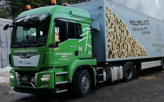 Transportfahrzeug Nyffenegger Holz AG