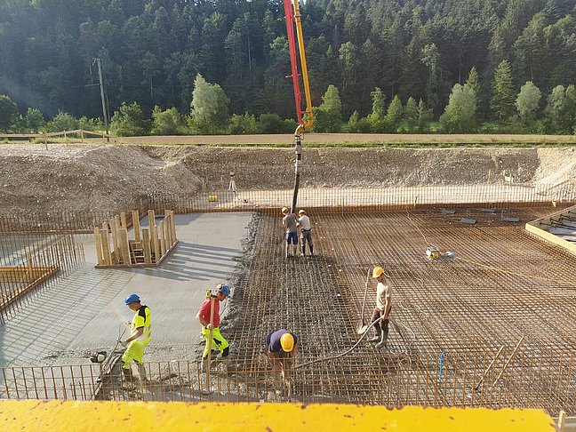Betonieren der Bodenplatte