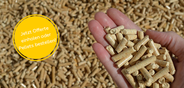 Holzpellets in der Hand. Mit der Aufforderung zu klicken für eine Offertanforderung oder Bestellung.